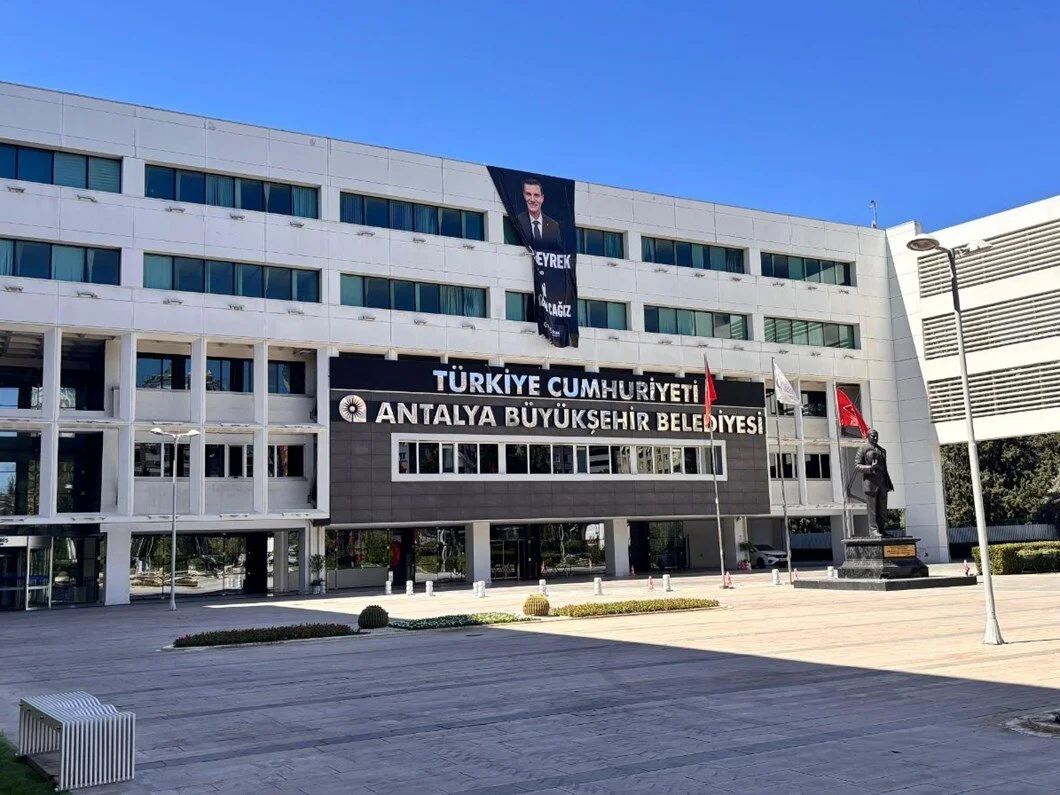 Antalya Buyuksehir Belediyesi-6