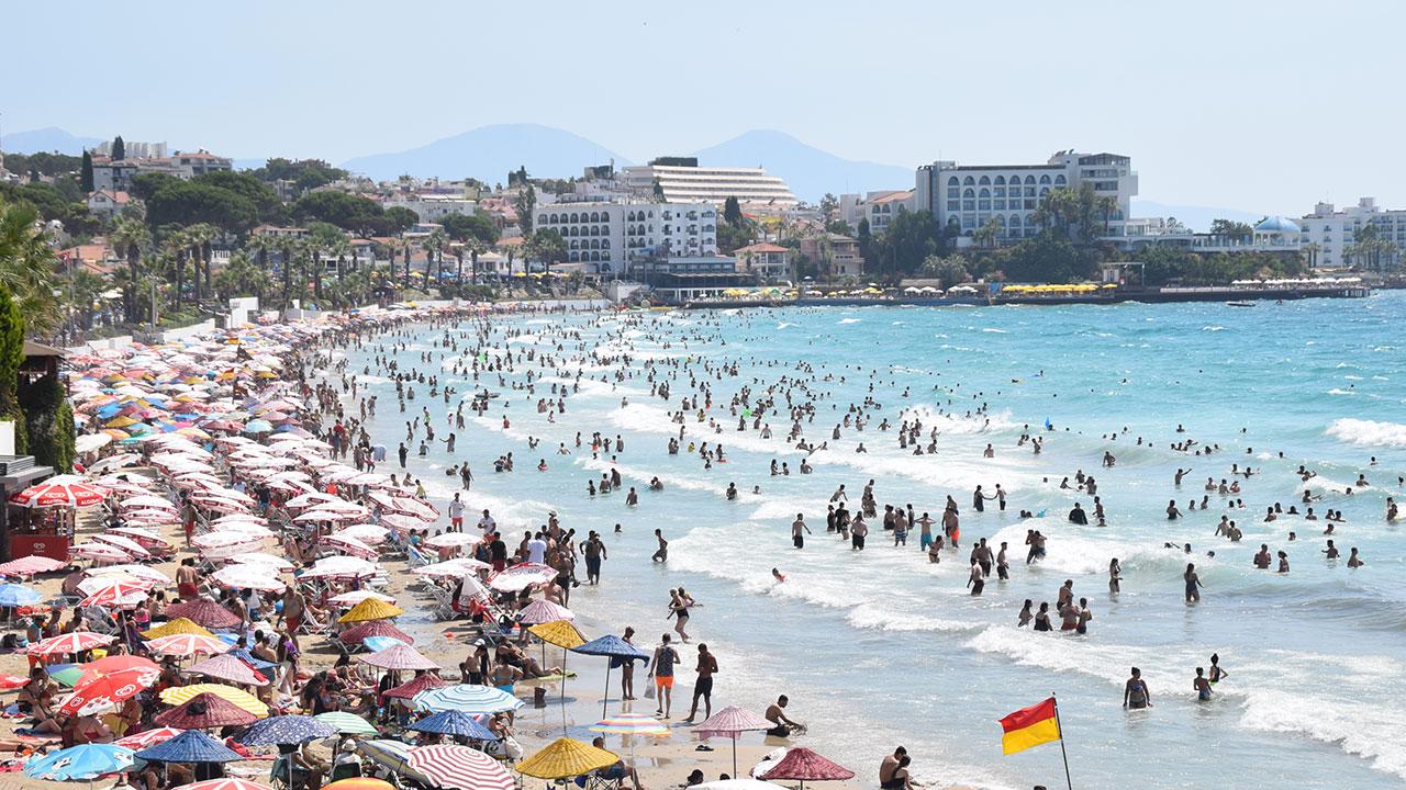 Antalya Da Turizm Uçuyor