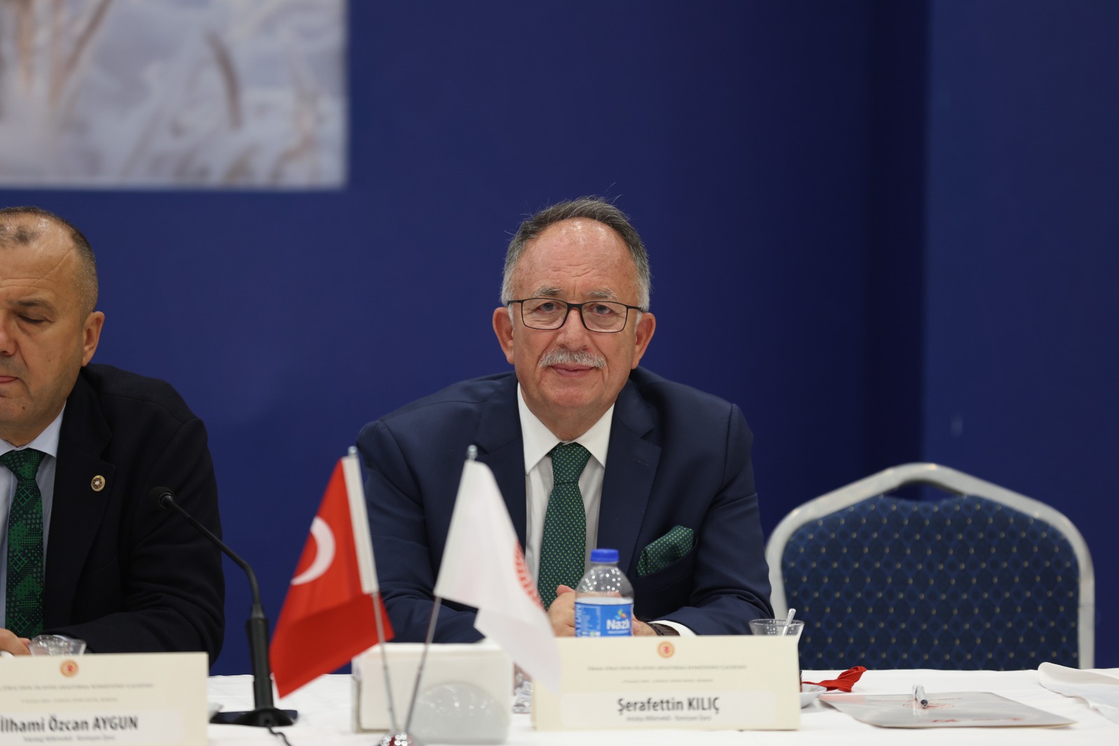 Antalya Milletvekili Tutuklamalara Gözünü Kapattı ‘Don’a Odaklandı (2)