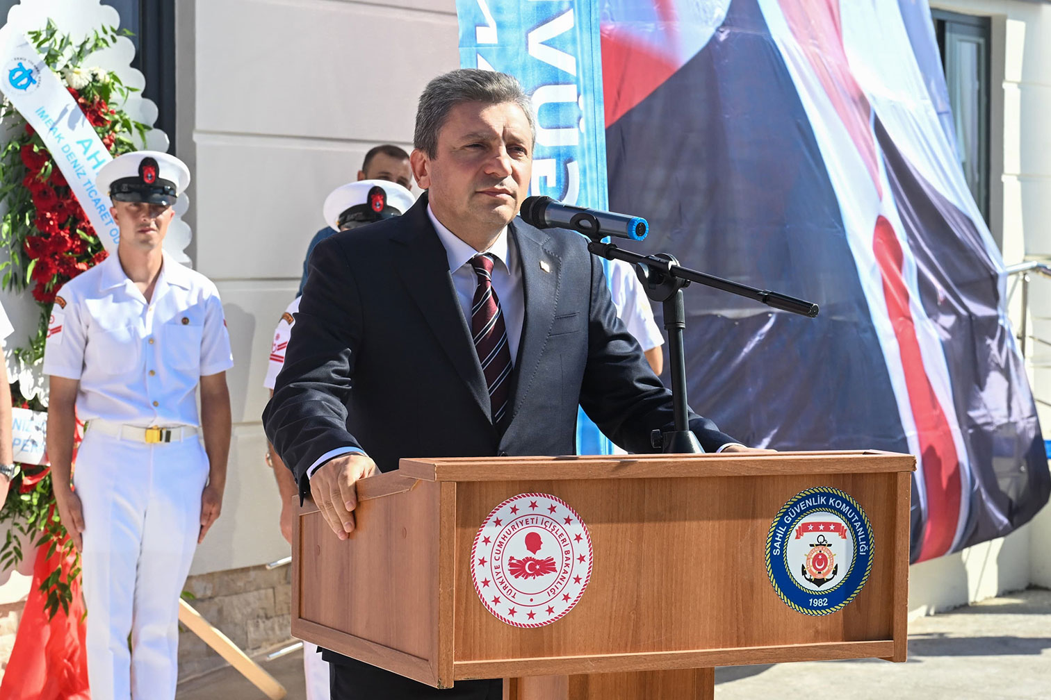 Antalya Valisi Duyurdu! Antalya’nın O Ilçesine Yeni Bina (1)