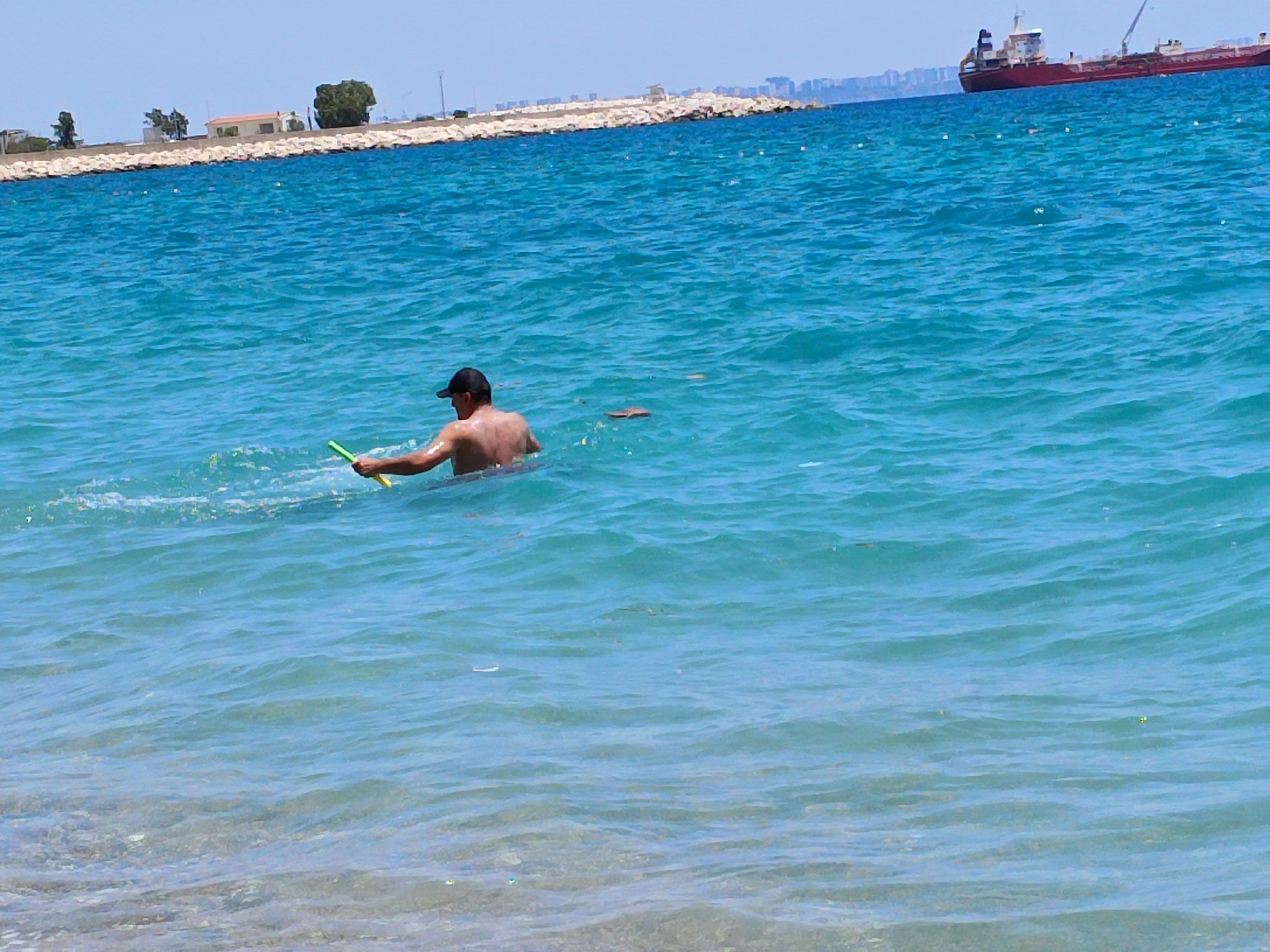 Antalyanın Mavi Bayraklı Plajına Deniz Kirliliği Engeli (4)