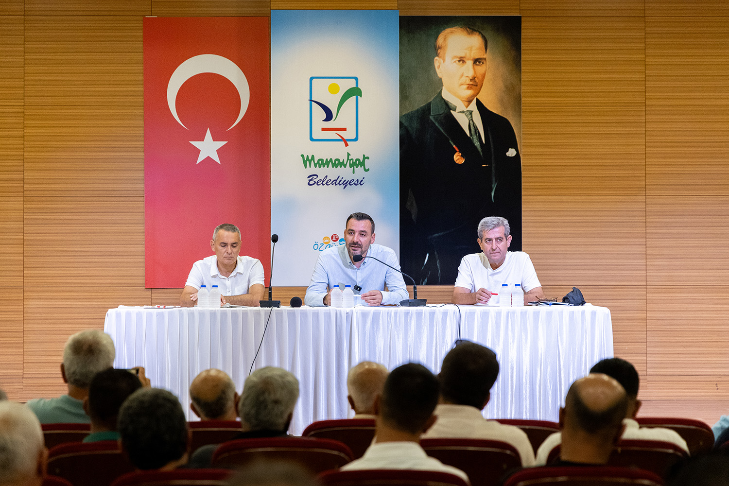 Başkan Vekili Mehmet Çiçek, Muhtarlarla Bir Araya Geldi (1)