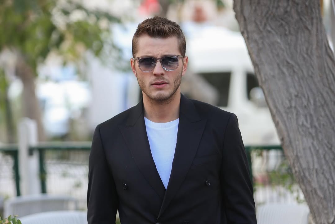 Burak Tozkoparan 6