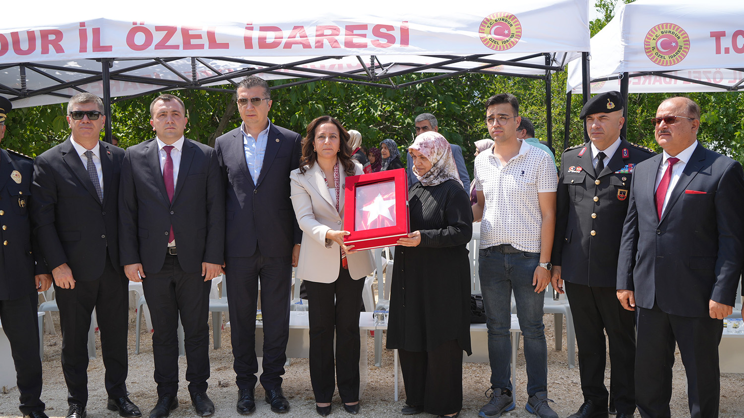 Burdur'da 15 Temmuz Şehidi Ve Terörle Mücadele Şehidi Mezarı Başında Anıldı (5)