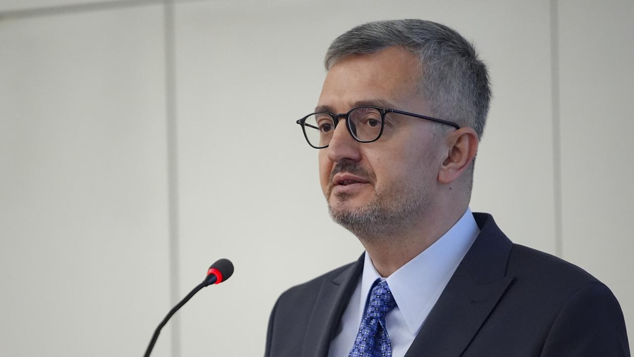 Burhanetin Duran Iletişim