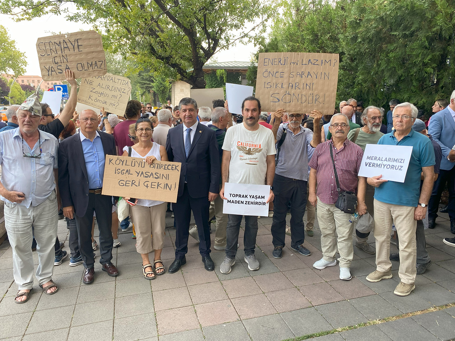 Chp’li Av. Cavit Arı; “Bu Bir Ağaç Meselesi Değil, Bu Bir Gelecek Meselesi” (1)