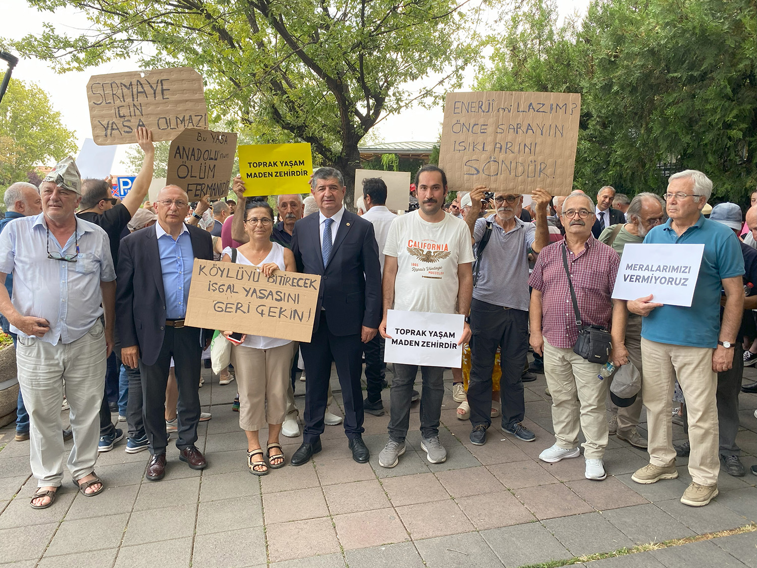 Chp’li Av. Cavit Arı; “Bu Bir Ağaç Meselesi Değil, Bu Bir Gelecek Meselesi” (2)
