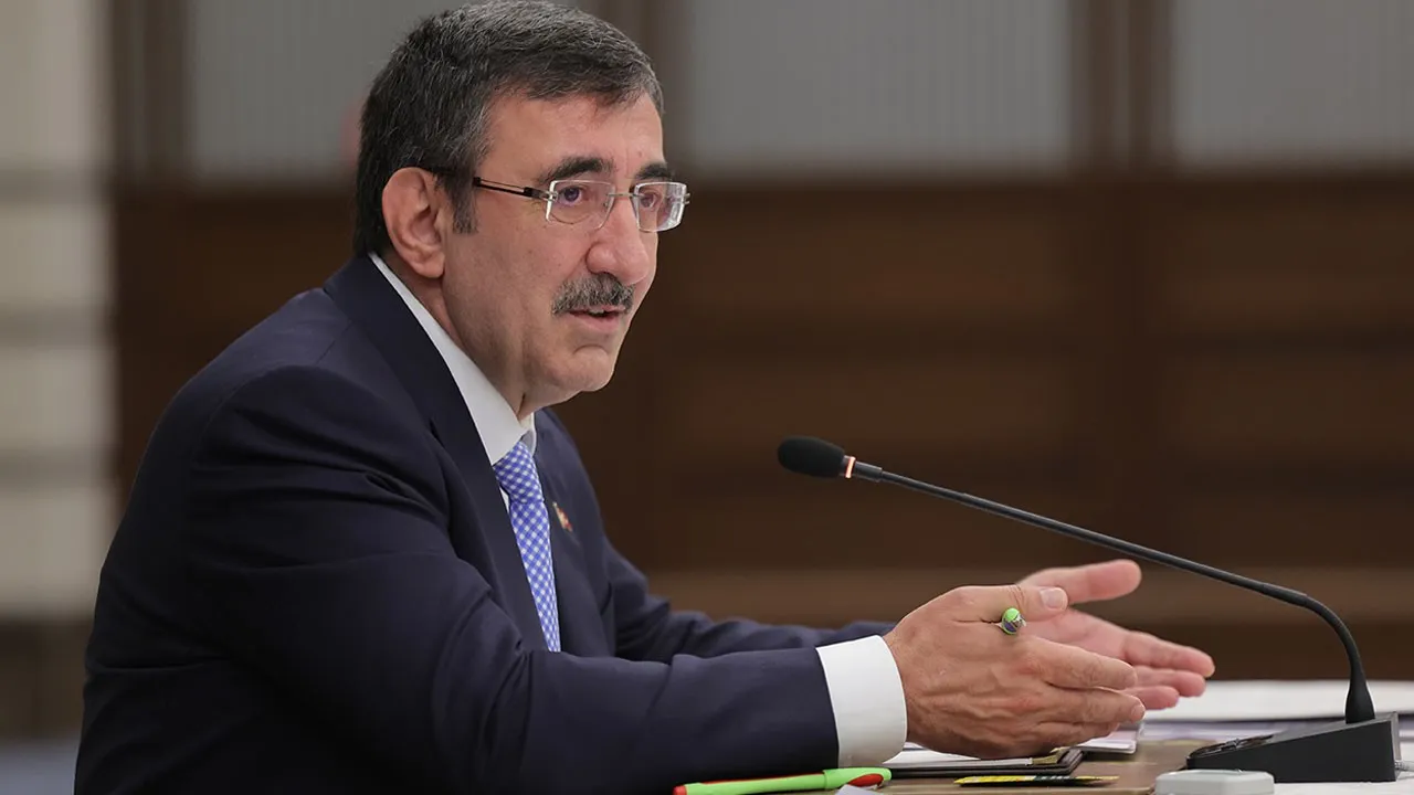 Cumhurbaşkanı Yardımcısı Yılmaz’dan Yeni Anayasa Çıkışı
