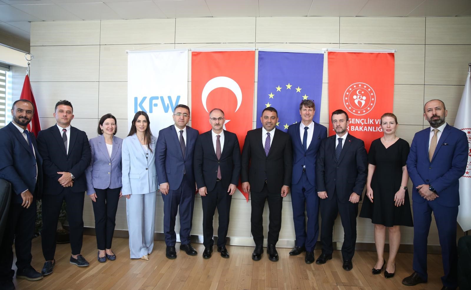 Gençlik Ve Spor Bakanlığı Altyapısında Yeni Dönem Ab Destekli Yeni Tesisler Yapılacak (3)