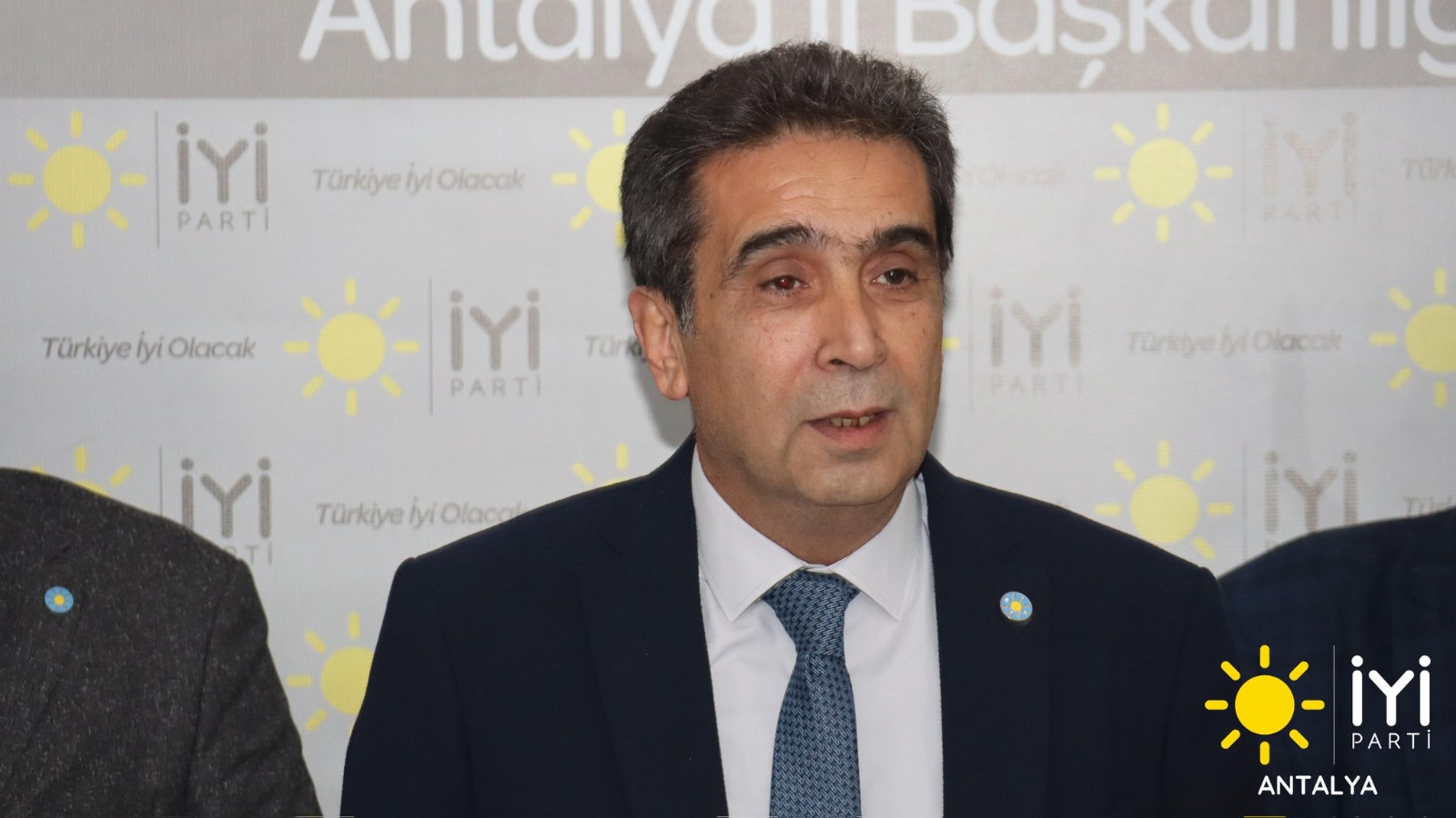 İyi̇ Parti Antalya İl Başkanı Ali Adnan Kaya Bursa’ya Çıkartma Yapacaklarını Söyledi (2)