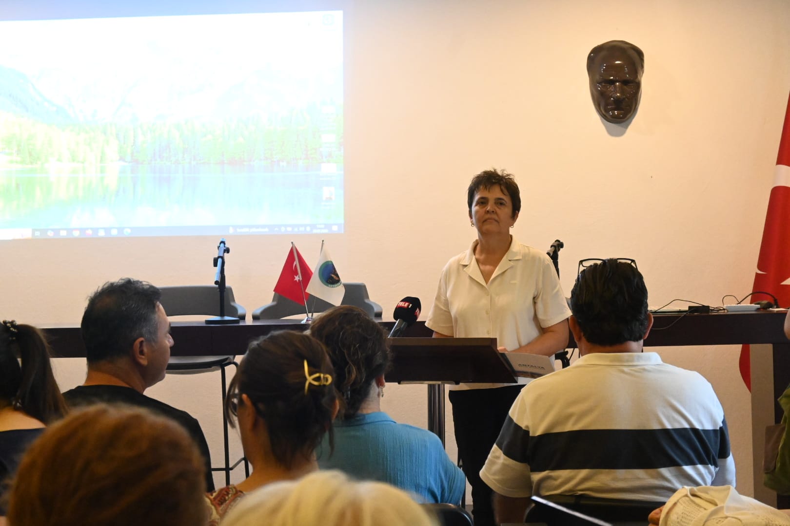 Kamuoyunda Buyuk Bir Kaygi