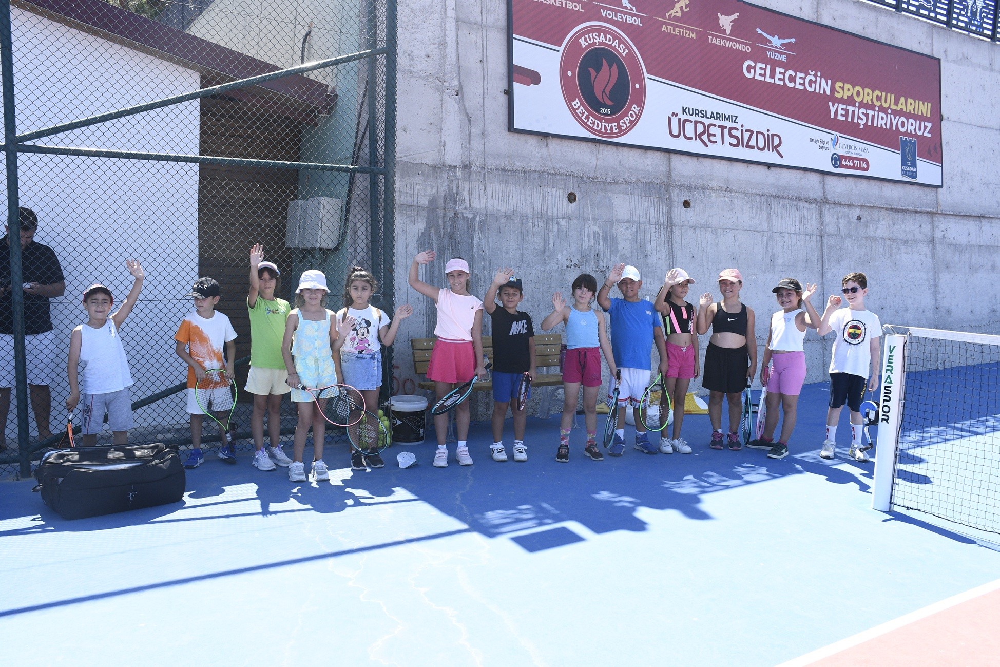 Kusadasi Belediyesi Gelecegin Teniscilerini Yetistiriyor (2)