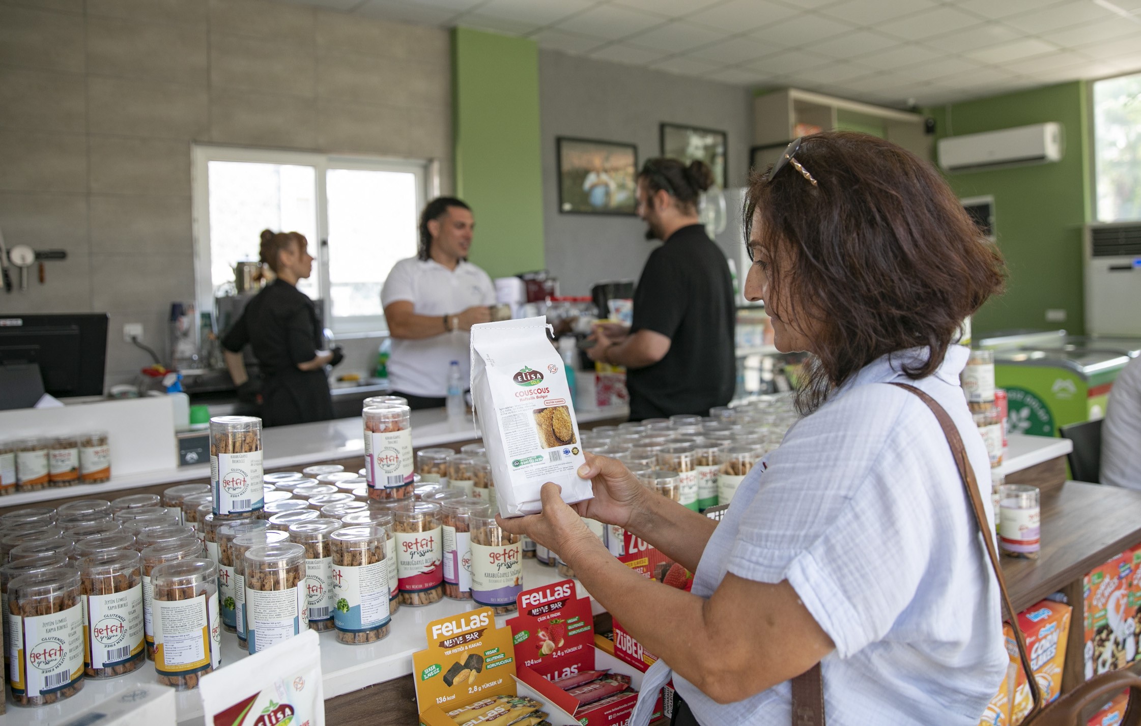 Mersin Büyükşehir Belediyesi, Glüten Intoleransı Ve Çölyak Hastalığı Olan Vatandaşlar Için Hayata Geçirdiği 'Glütensiz Kafe & Market' Uygulamasıyla Fark Oluşturuyor. Yaklaşık 8 (1)