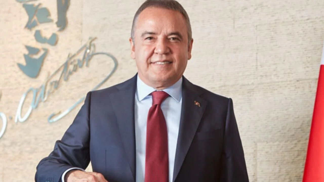 Muhittin Böcek-16