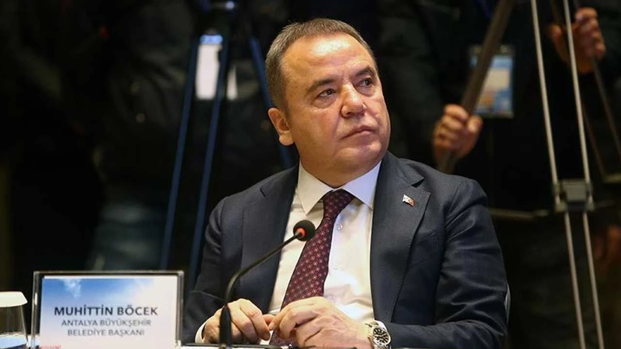 Muhittin Böcek-17
