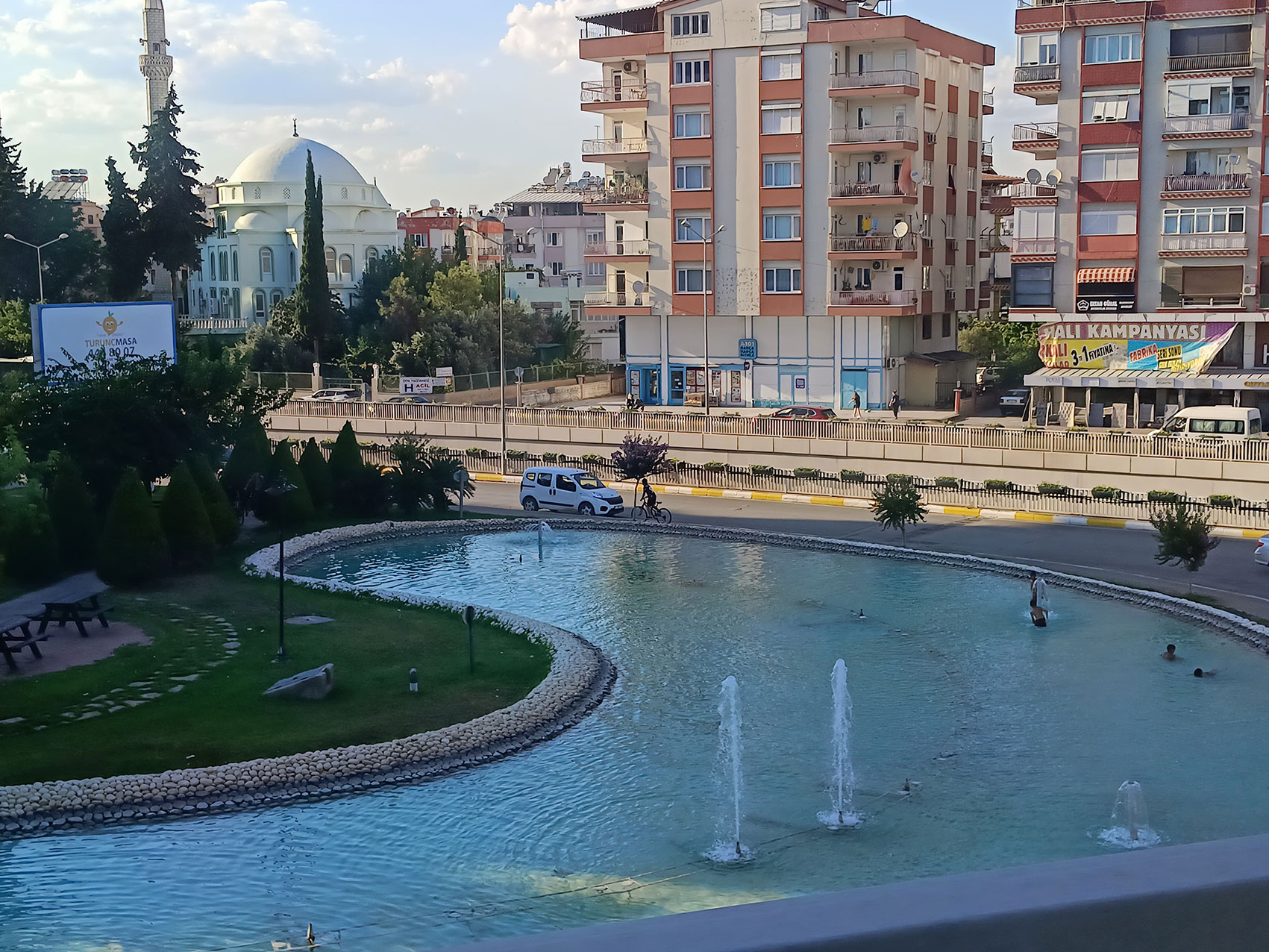 Muratpasa Belediyesi Nerede