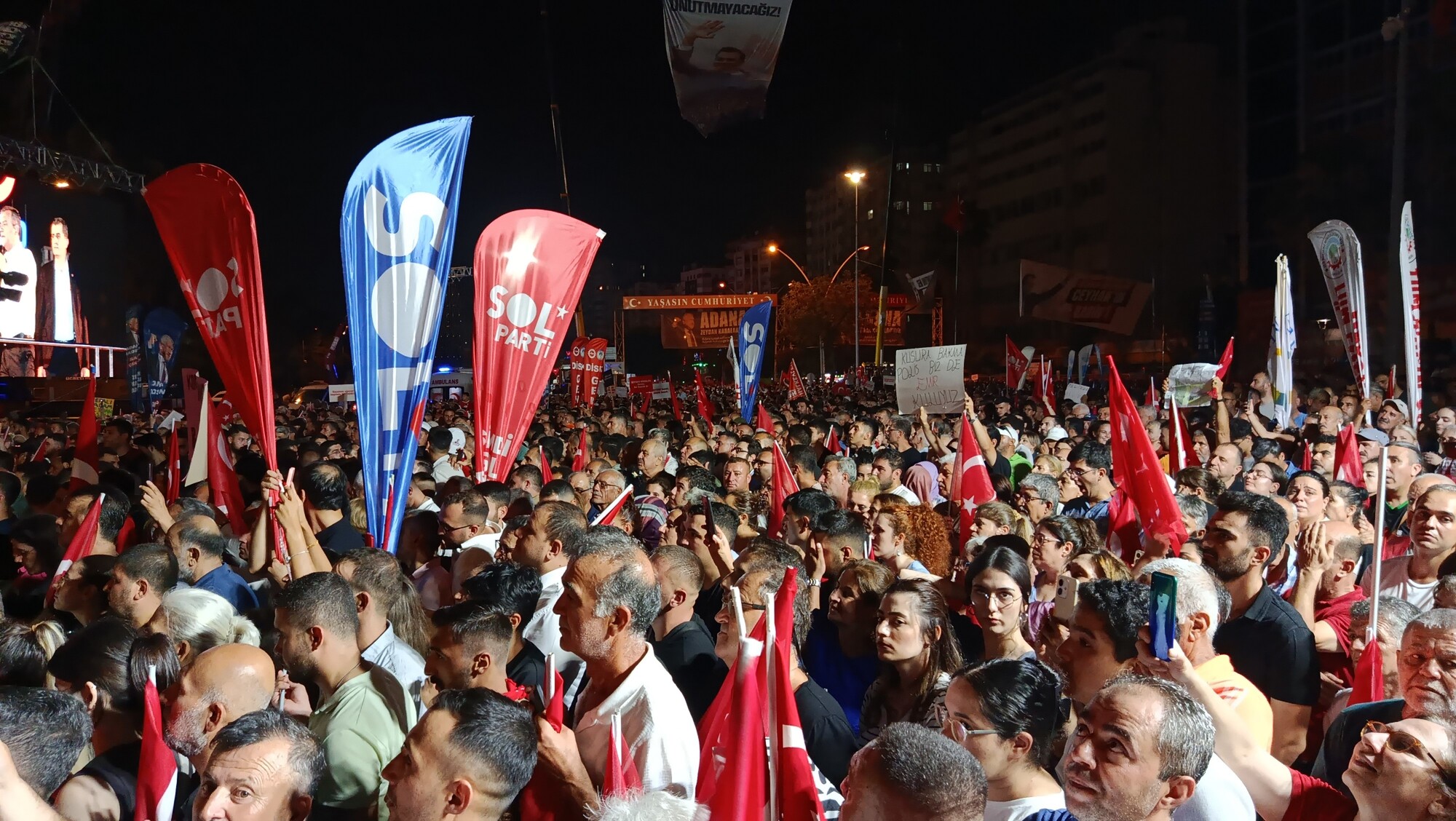 Ozgur Ozel Adana Mitingi (4)
