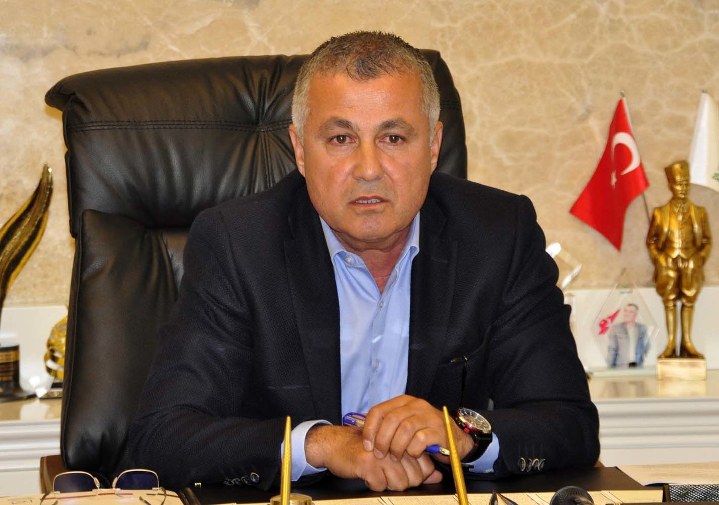 Sükrü Sözen Istifaaa