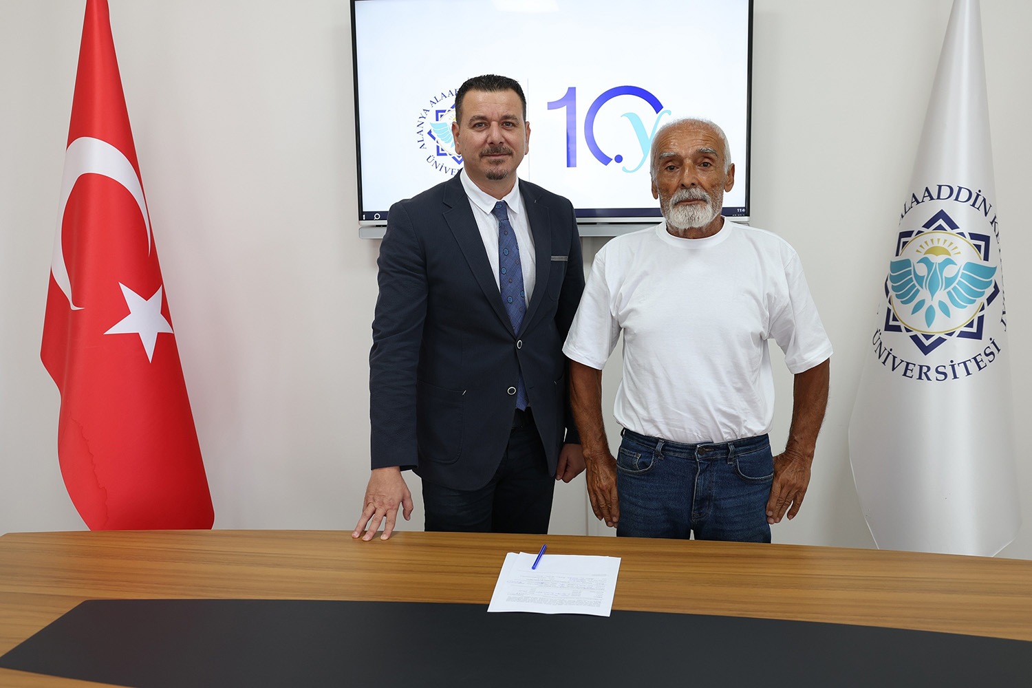 Yaşlı Adam Tıp Öğrencilerinin Eğitimi Için Bedenini Kadavra Olarak Bağışladı (1)