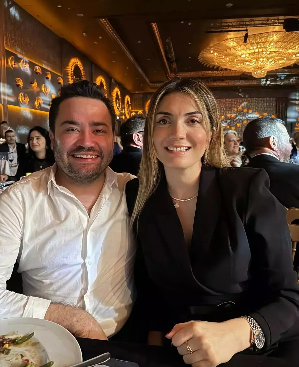 Zuhal Böcek Kimdir