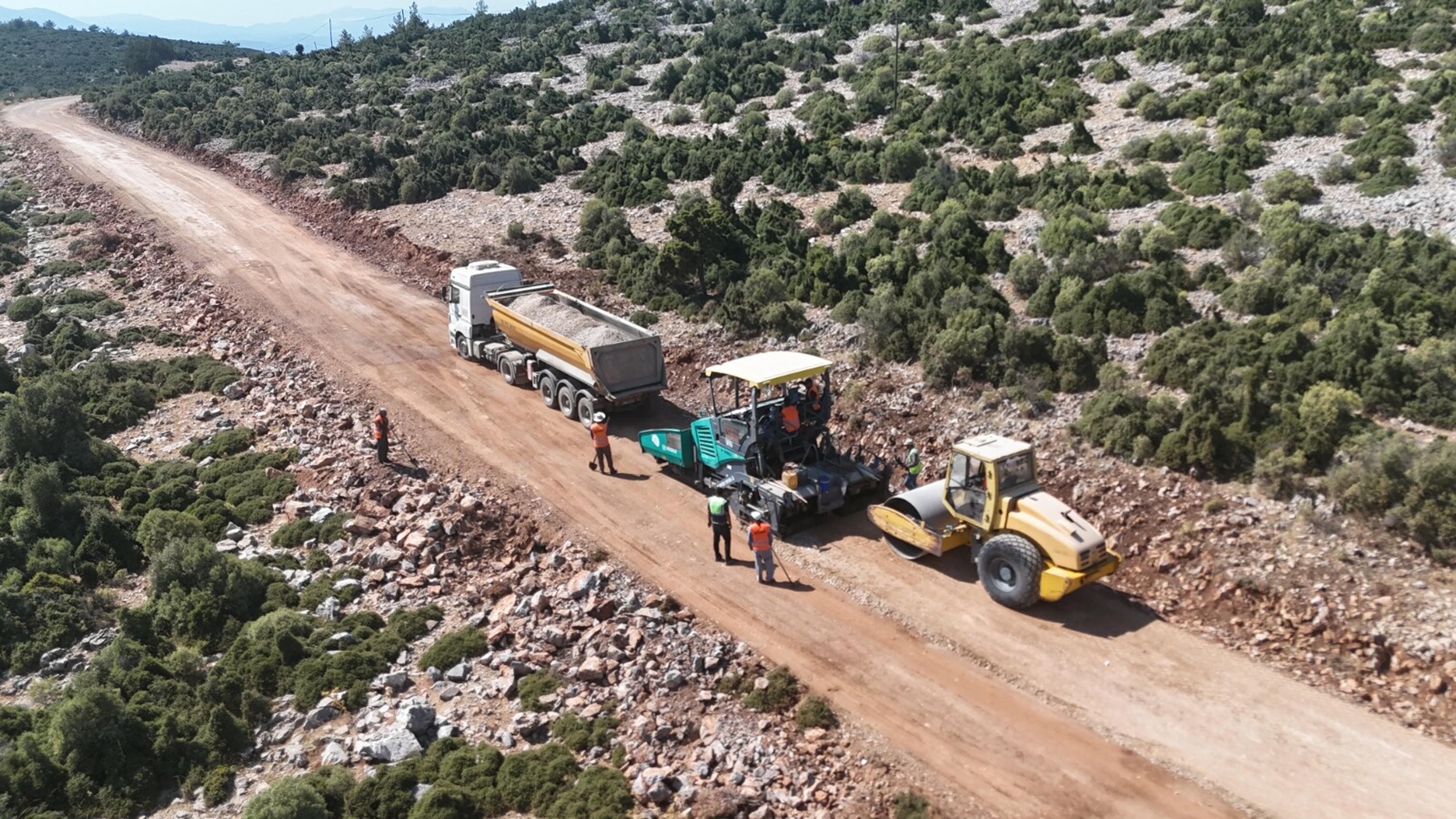 36,5 Milyon Tl'lik Yol Yatarımı (3)
