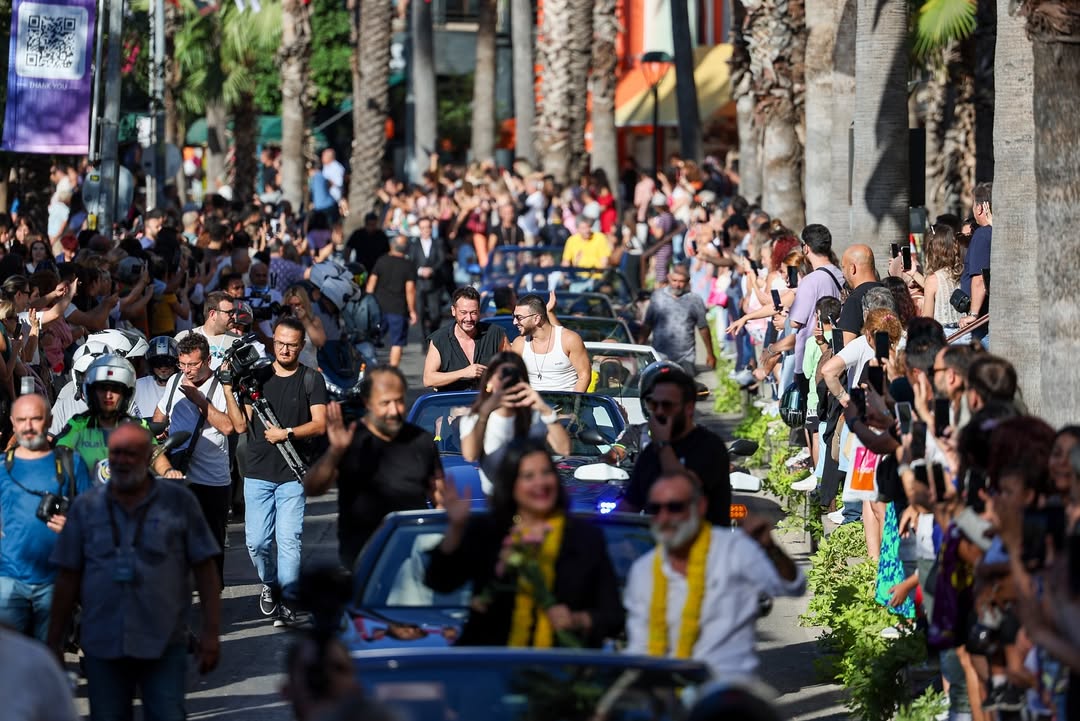 61. Uluslararası Antalya Altın Portakal Film Festivali, Geleneksel Korteji Ile Antalya Sokakları (1)
