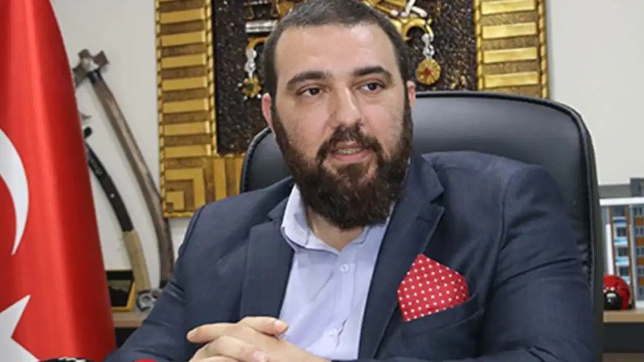 Abdulhamid Kayıhan Osmanoğlu