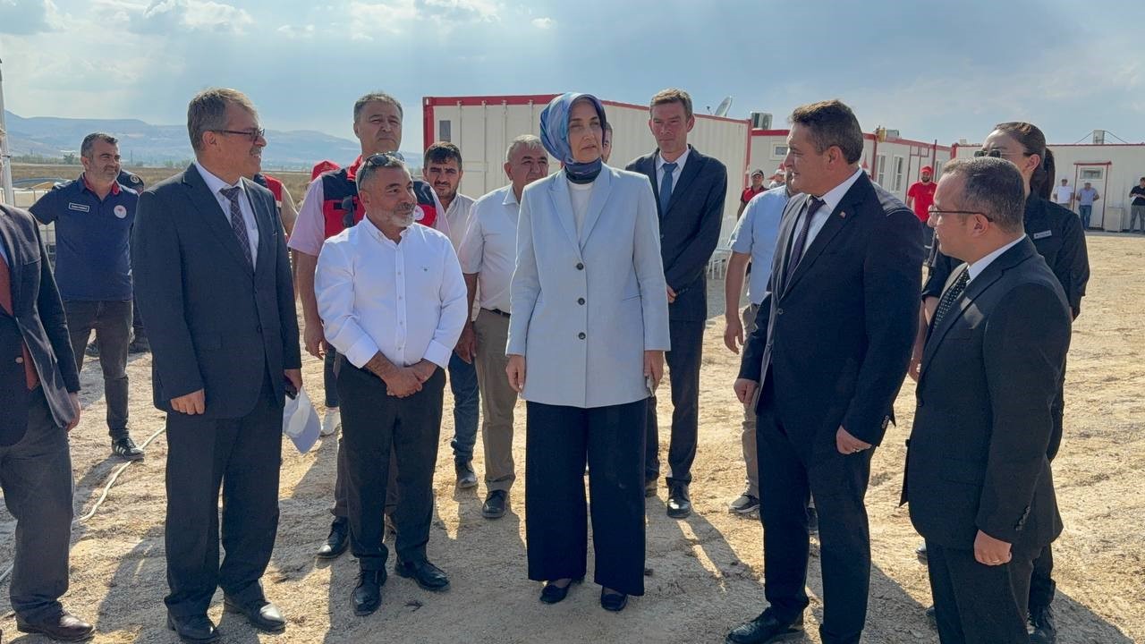 Afyonkarahisara Organize Tarim Bolgesi Kurulacak (1)