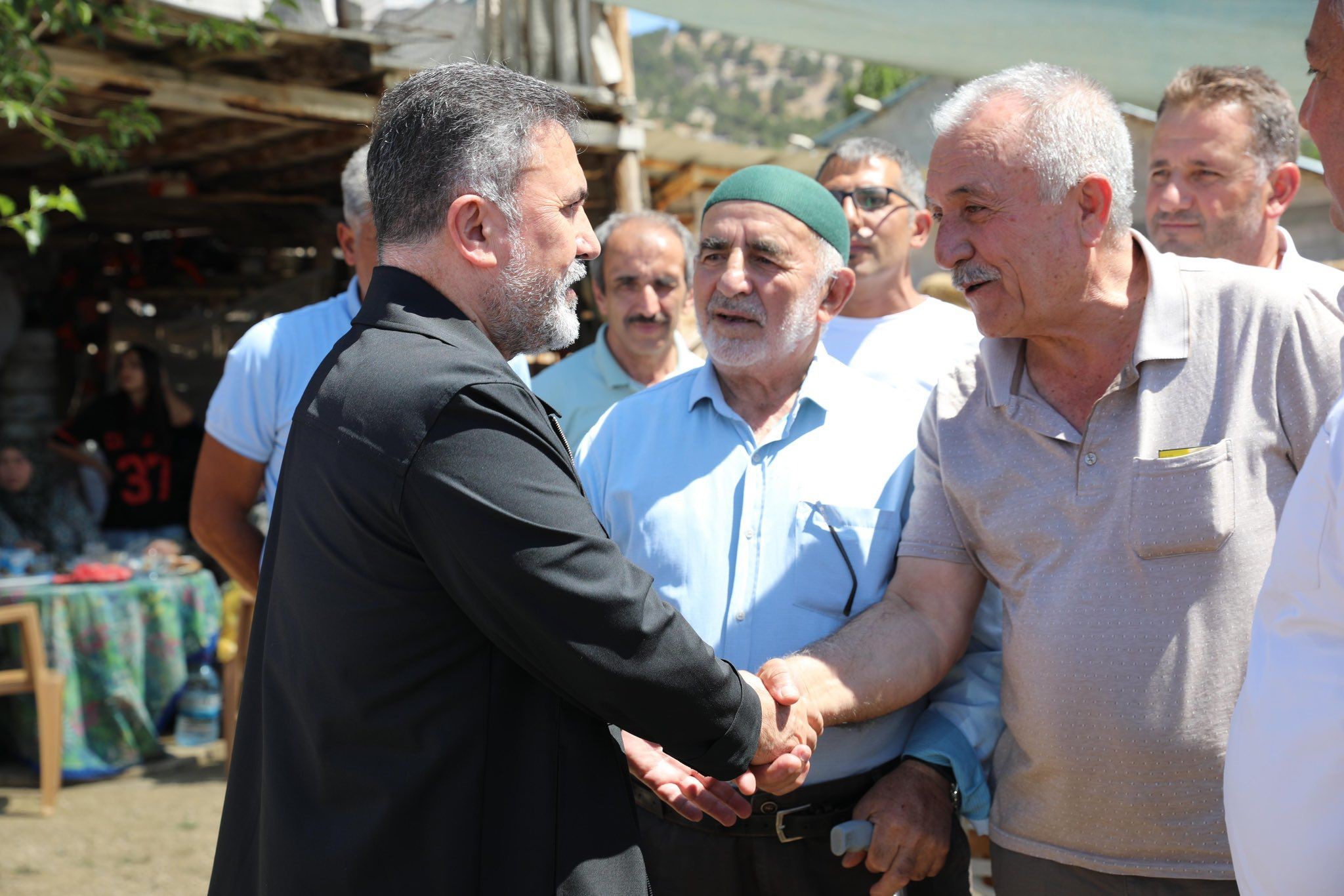 Ak Parti Adana İl Başkanı Dağlı, Tufanbeyli’de Vatandaşları Dinledi (2)