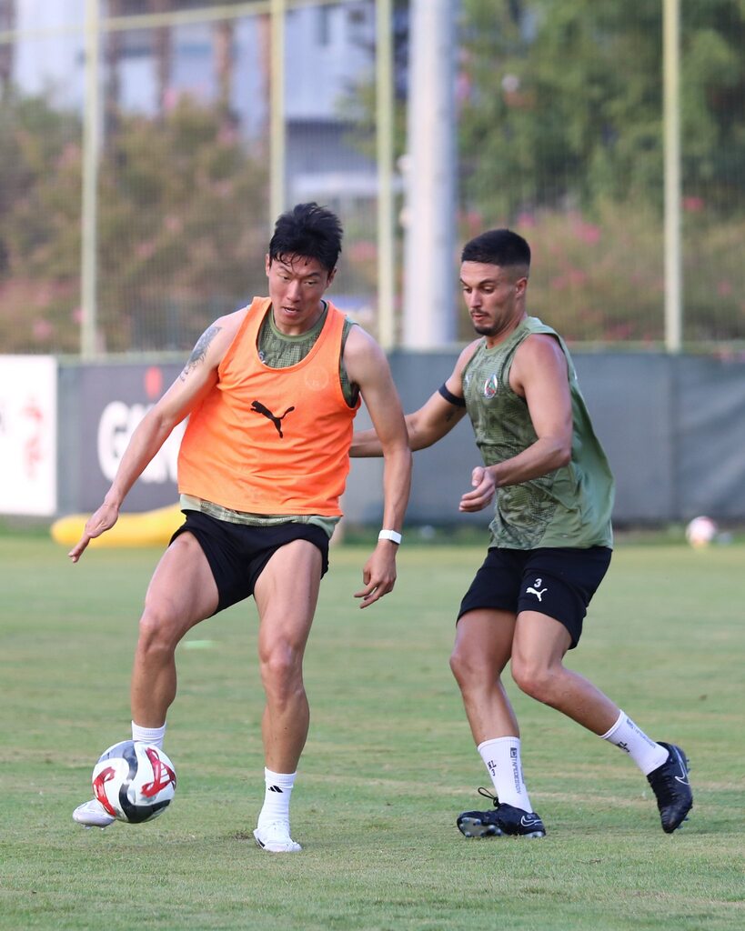Alanyaspor (2)-21