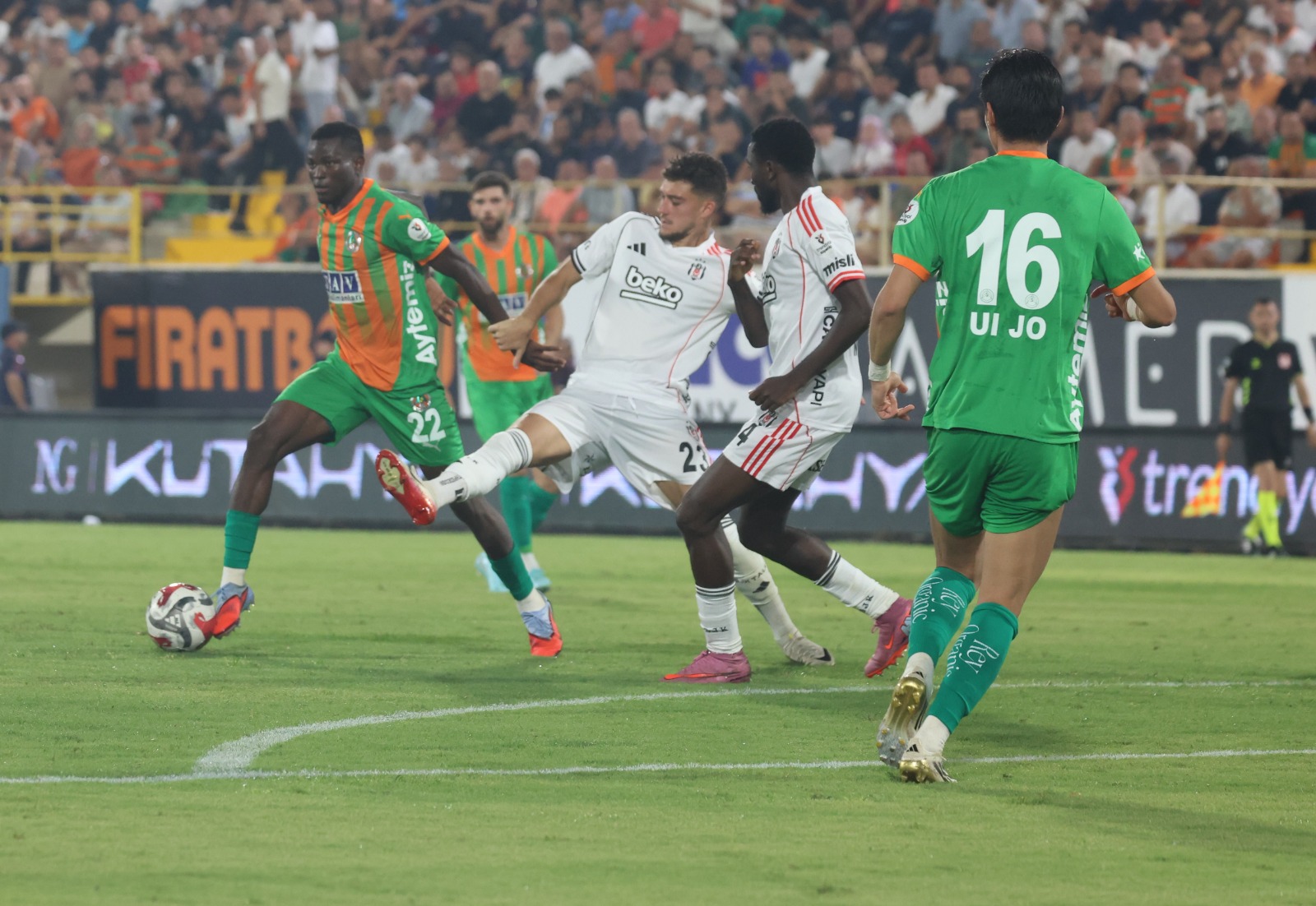 Alanyaspor Besiktas (5)