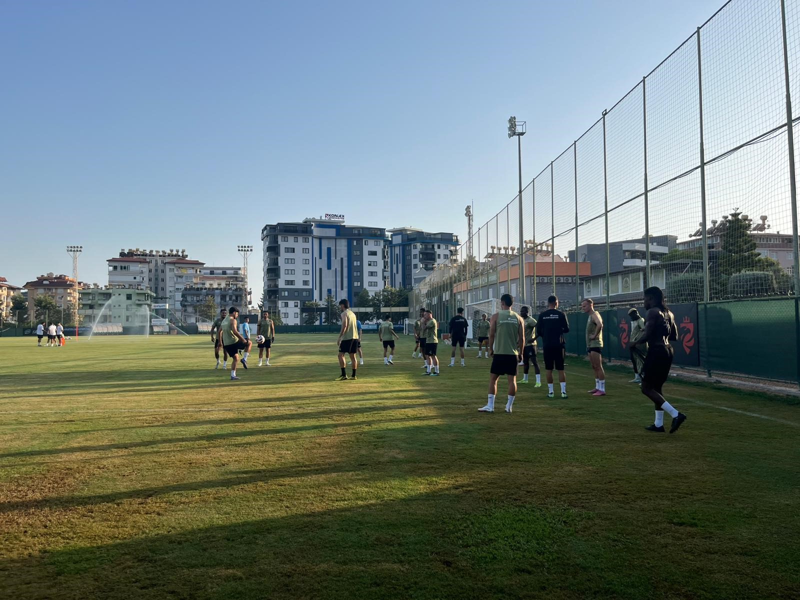 Alanyaspor Sezona Hazir (1)