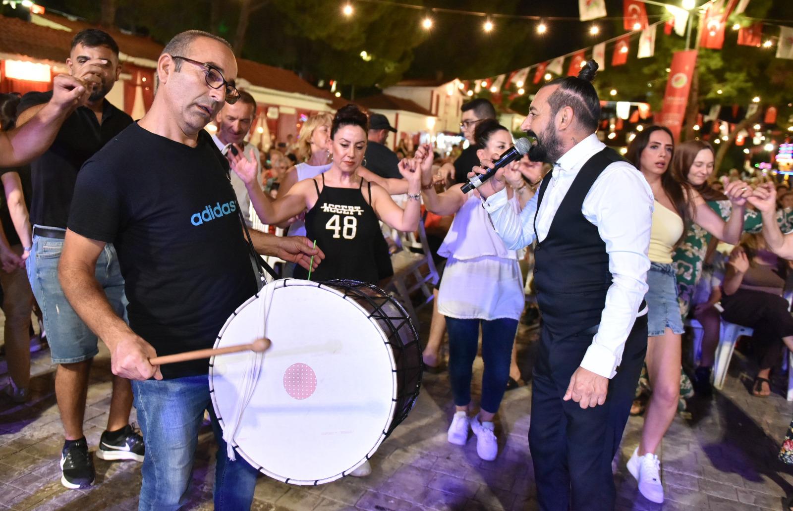 Anadolunun Renkleri Kepez Uluslararasi Kultur Festivalinde 9