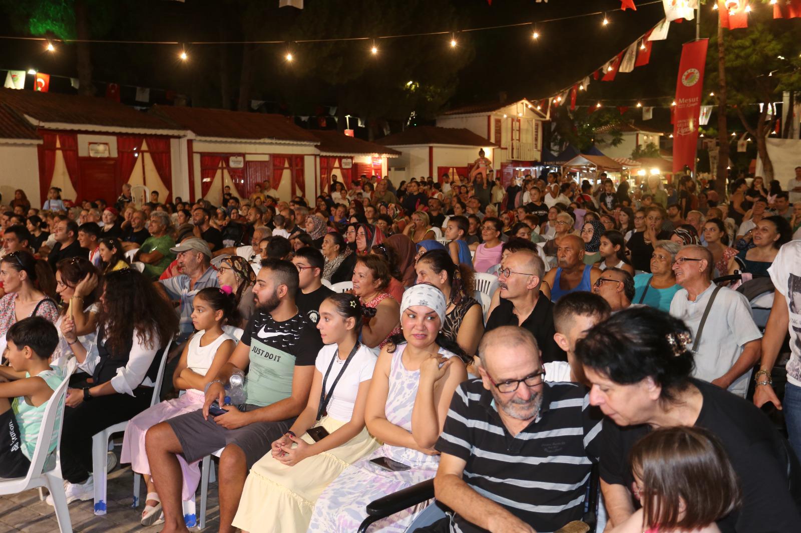 Antalya, Kepez Kultur Festivalinde Gaziantep Gecesinde Bulustu 8