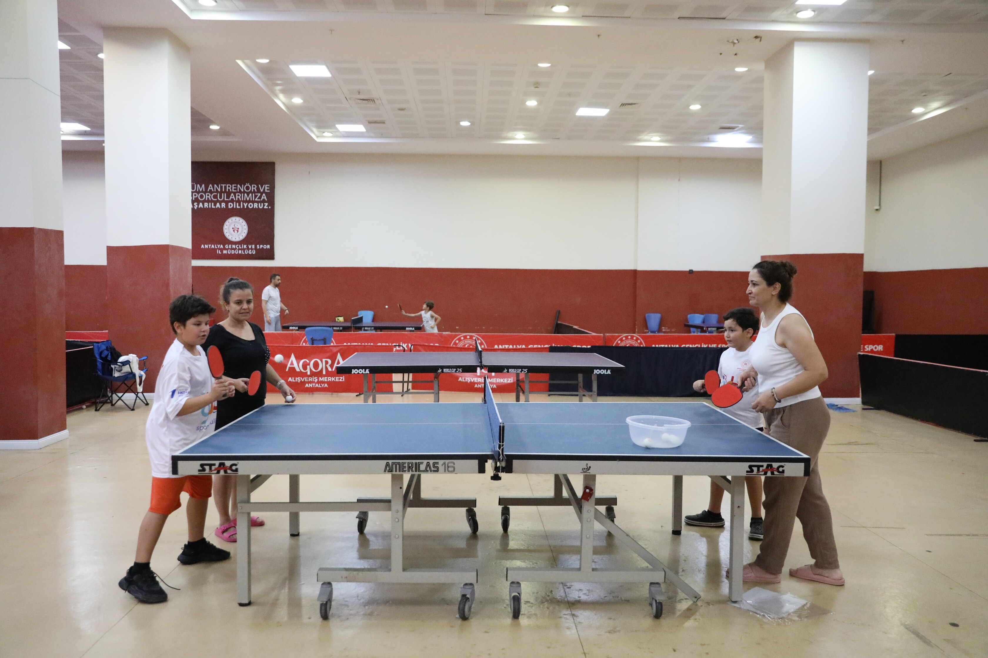 Antalyada Çocuklar Yaz Tatilini Sporla Geçiriyor (2)