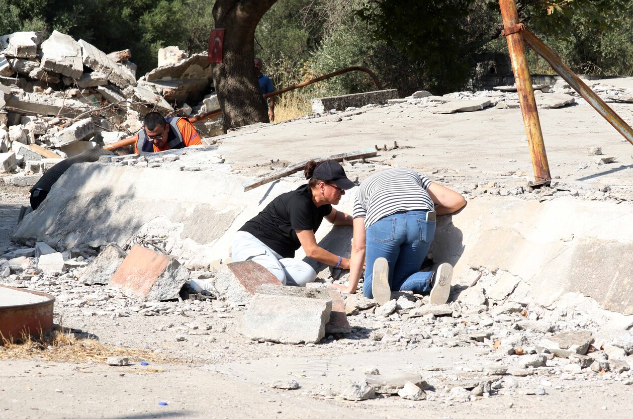 Antalya'da Deprem Tatbikatı Gerçeğini Aratmadı (5)