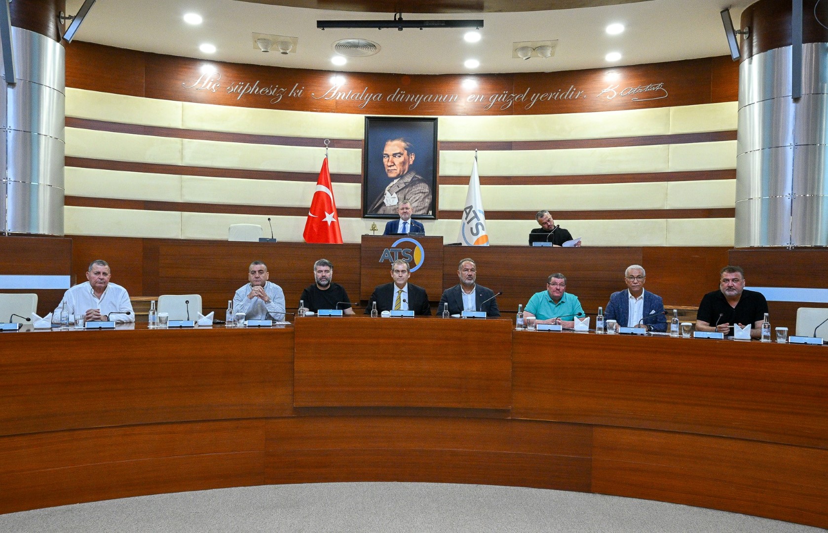 Antalya’daki Iş Insanları Enflasyonun Düşmesini Bekliyor (4)