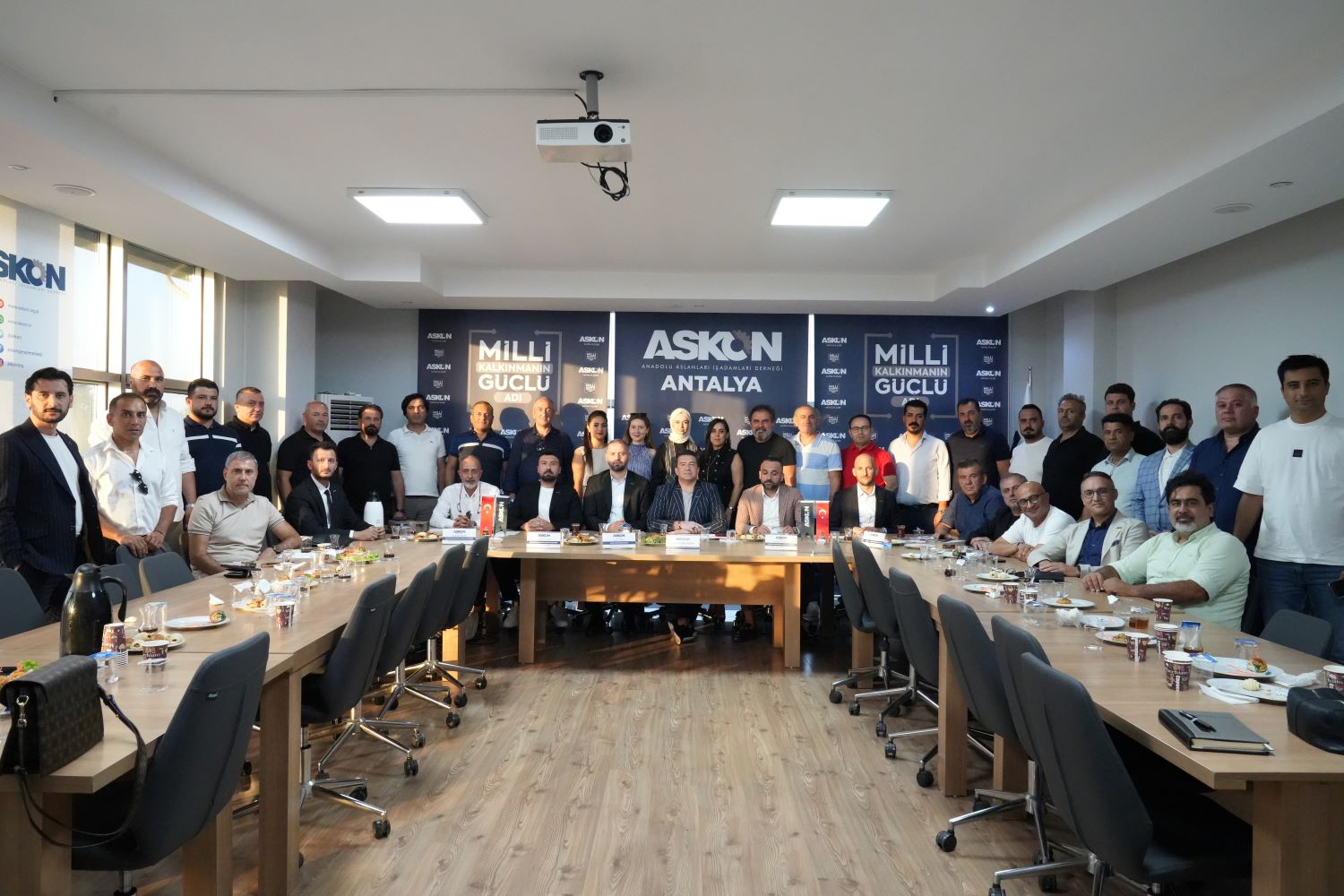 Antalyadan Akdeniz Ekonomisine Güçlü Katkı (1)
