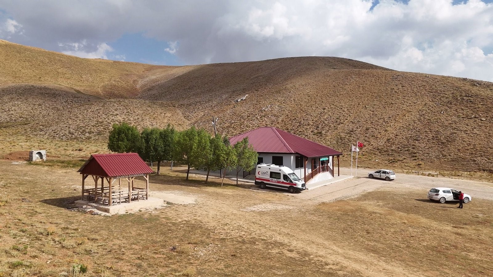 Antalya'nın 2 Bin 100 Metre Rakımındaki Sağlık Ocağı 5 Bin Kişiye Hizmet Veriyor (3)