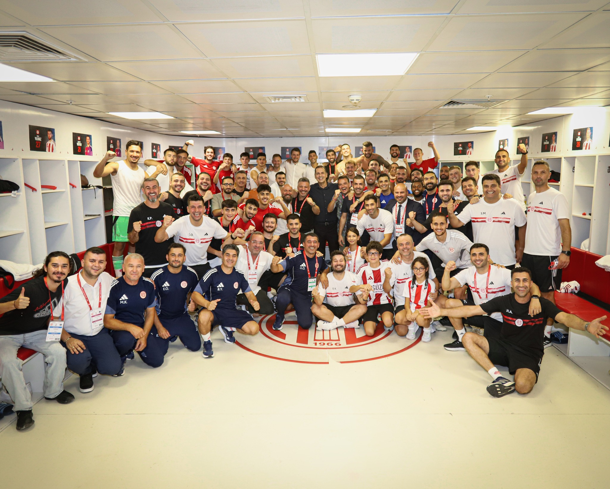 Antalyaspor (3)-10