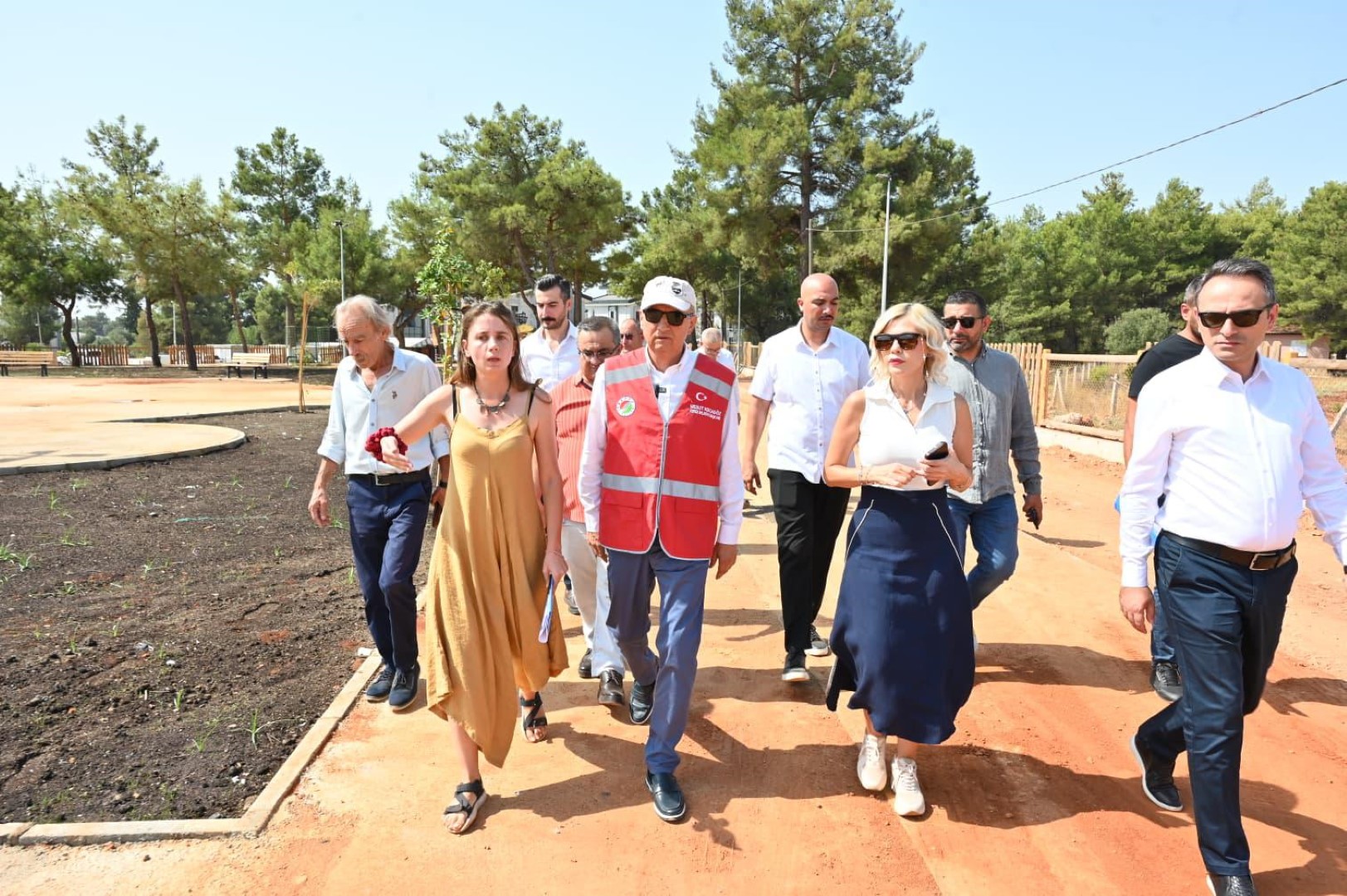 Antalyaya Nefes Duaci Genclik Parki Hayata Geciyor (2)