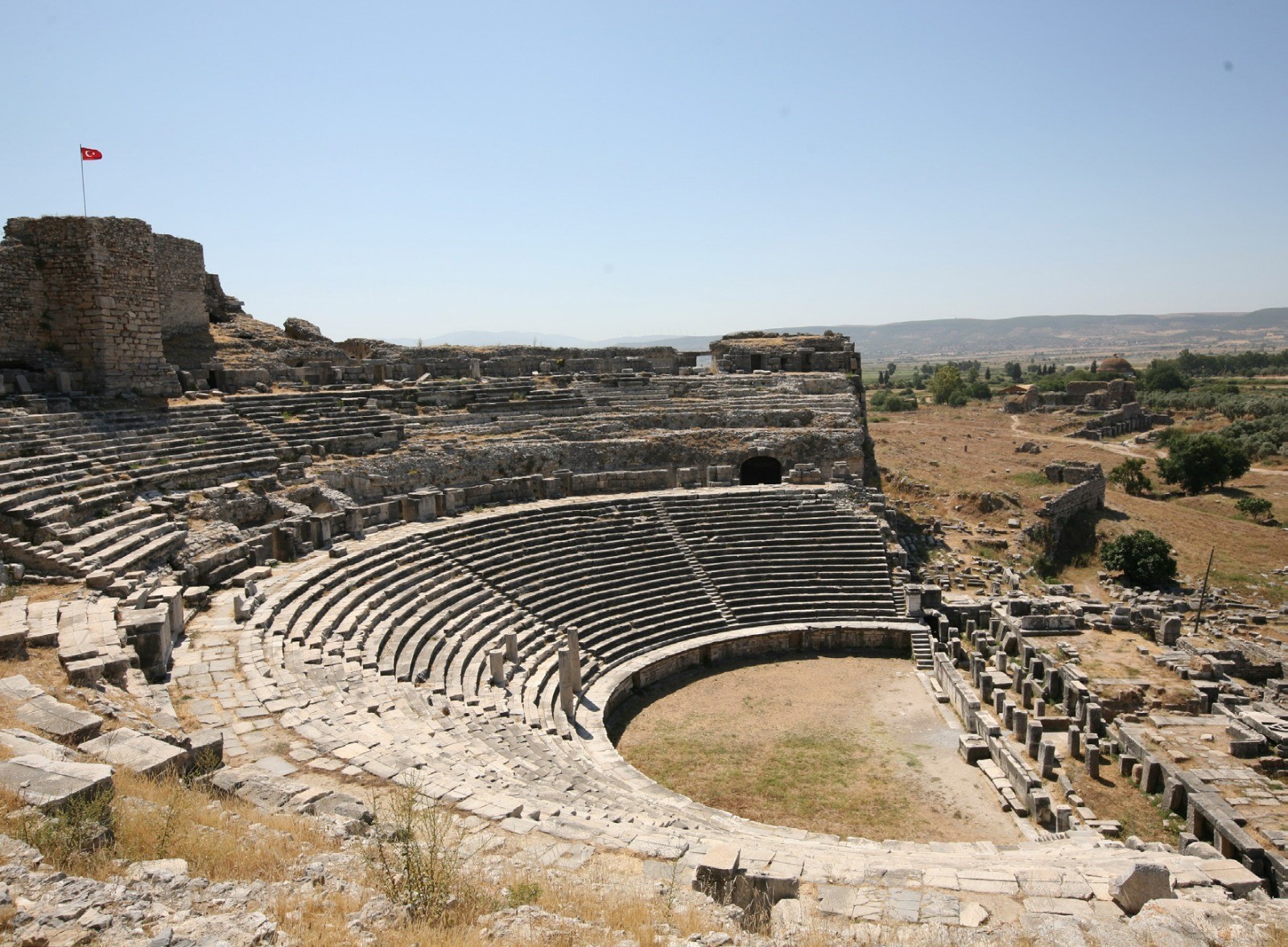 Apollon Ve Milet'in Unesco Dünya Kültür Mirası'na Girmesi Için Çalışmalar Devam Ediyor (4)