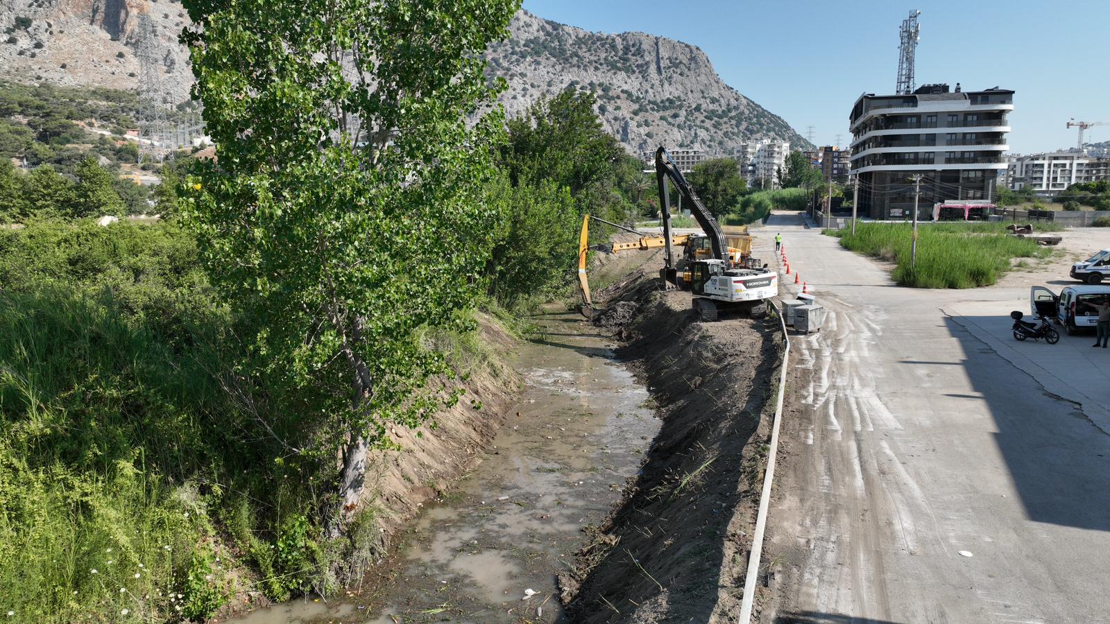 Asat Yağmursuyu Kanal Temizliği (7)