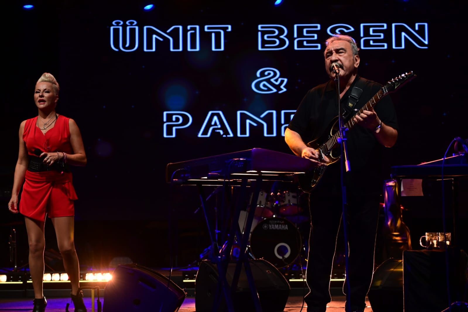 Aydin Umit Besen Pamela Konser (2)