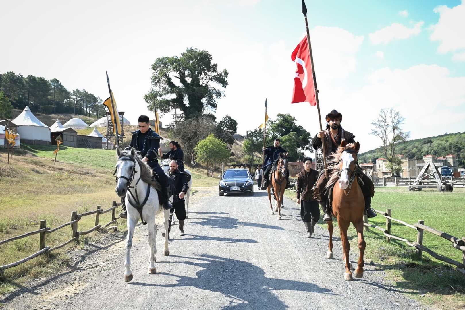 Bakan Ersoy'dan, Bozdağ Film Platolarına Ziyaret (6)