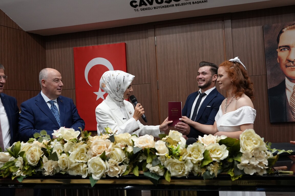 Bakan Goktas Nikah (2)