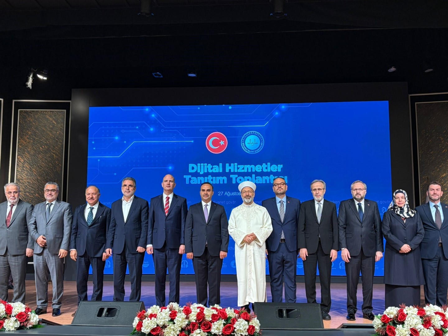 Bakan Kacır Pek Çok Alanda Yenilikçi Çalışmalara Imza Atıyor (1)