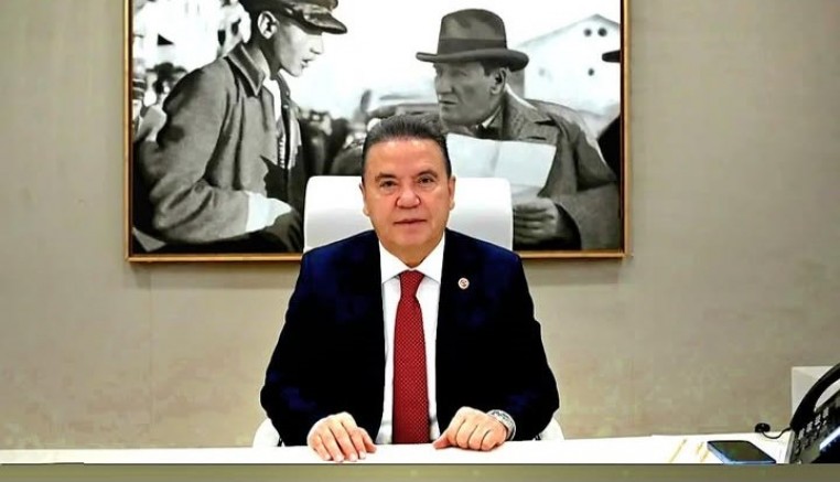 Başkan Böcek Tutukluluğu