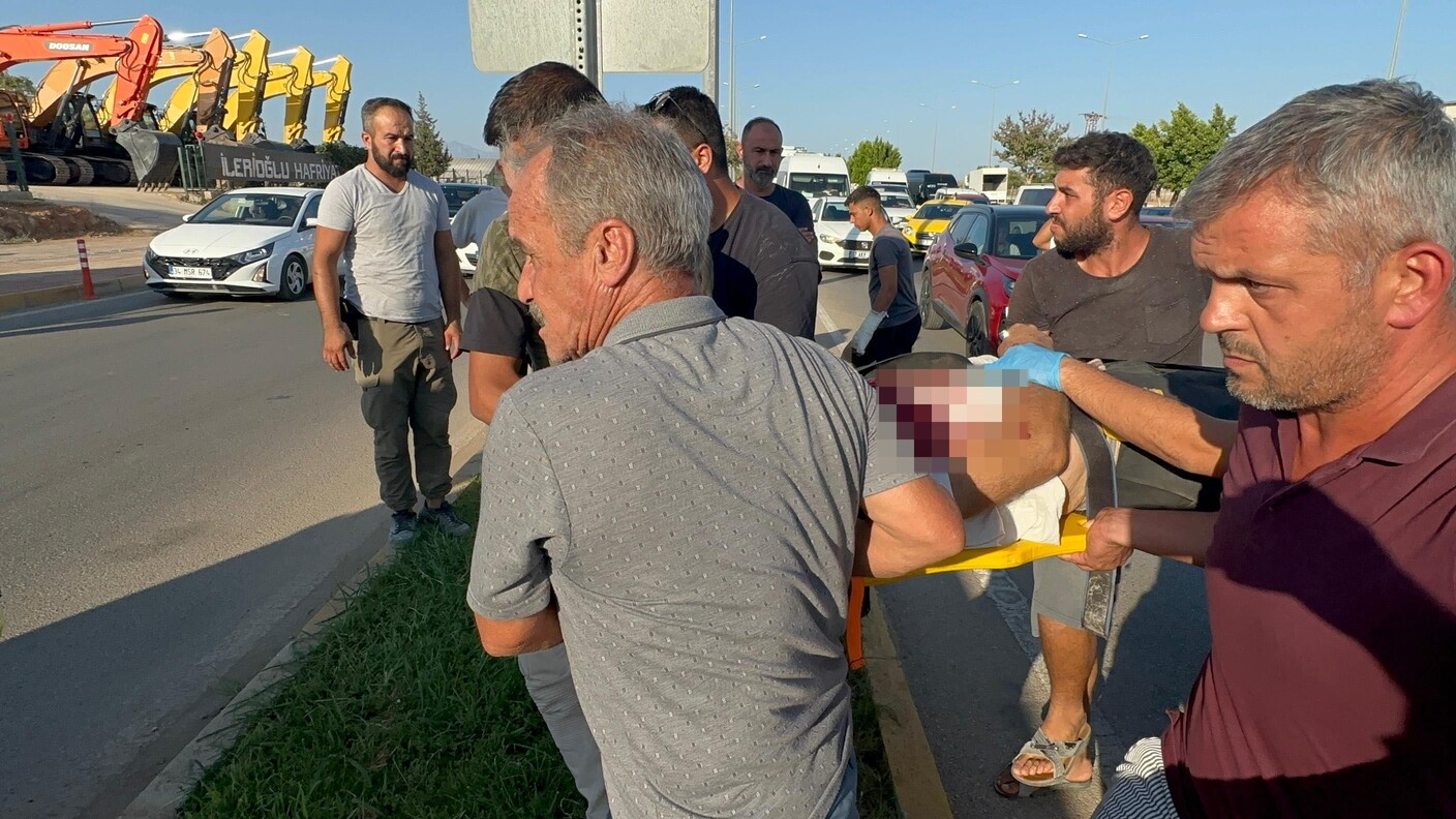 Cama Düşen Motosiklet Sürücüsüyle Ne Uğradıklarını Anlayamadılar (4)