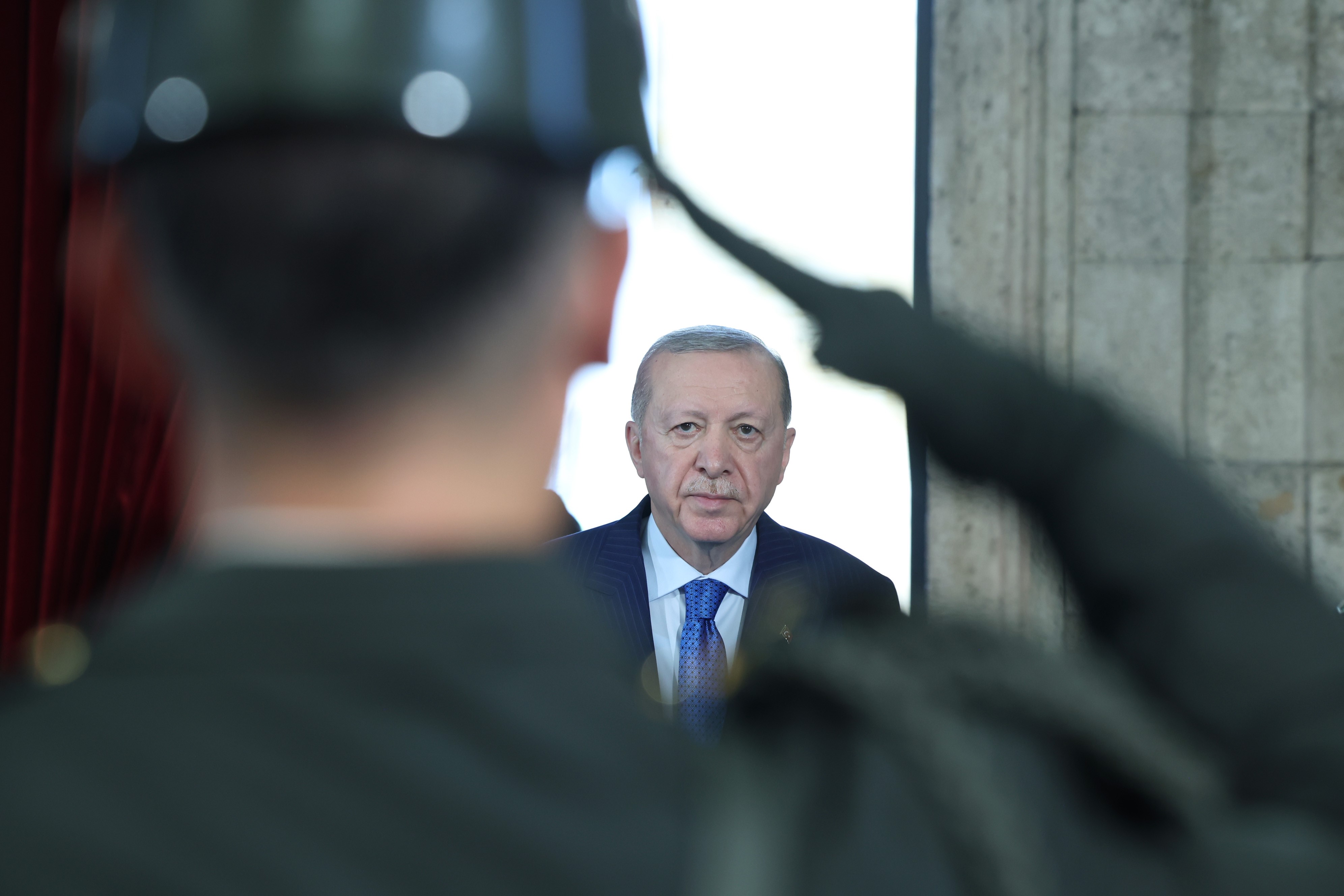 Cumhurbaşkanı Erdoğan Başkanlığındaki Yaş Üyeleri Anıtkabir'i Ziyaret Etti (1)